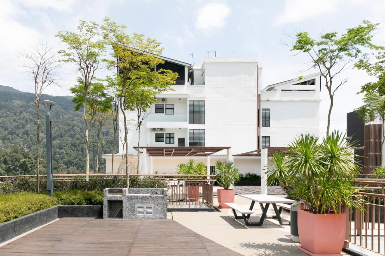 شقة Tropical Houz@Midhill مرتفعات جنتنغ المظهر الخارجي الصورة
